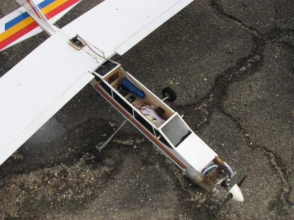 RC Airplane with data loggers